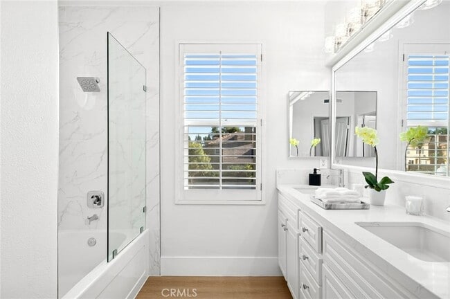 Building Photo - 20 Fecamp