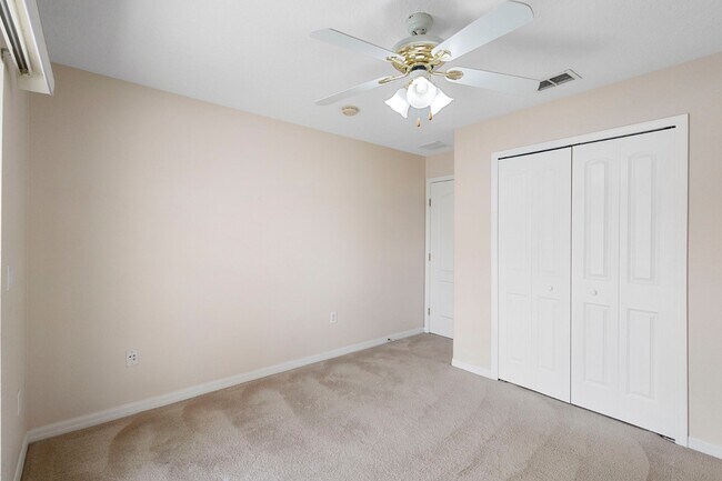 Building Photo - 15412 Grand Haven Dr