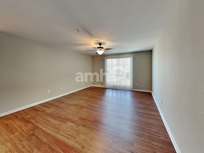 Building Photo - 20725 W Point Ridge Rd