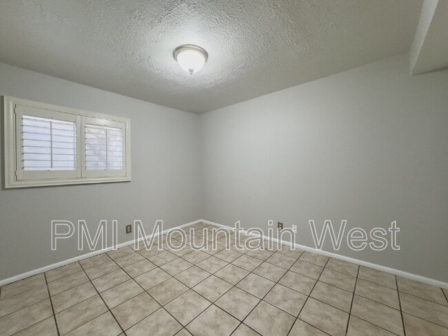 Building Photo - 1123 S 1500 E