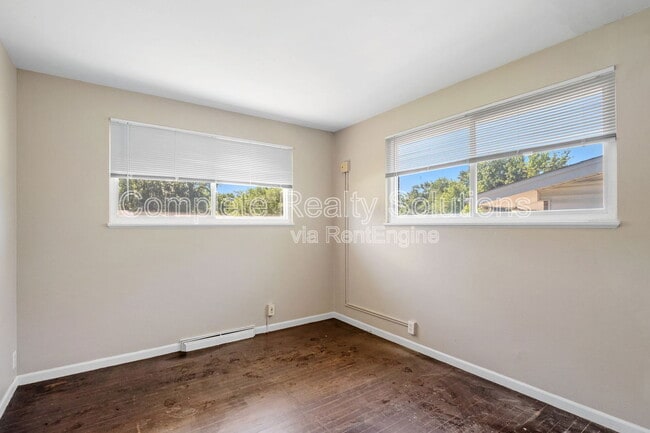 Building Photo - 10315 Monarch Dr