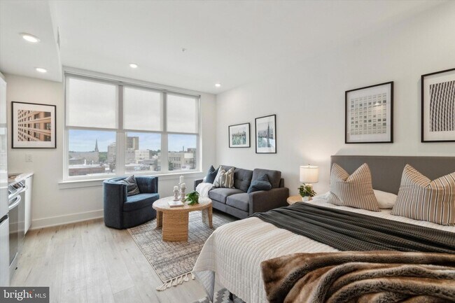 Building Photo - 139 W Chelten Ave