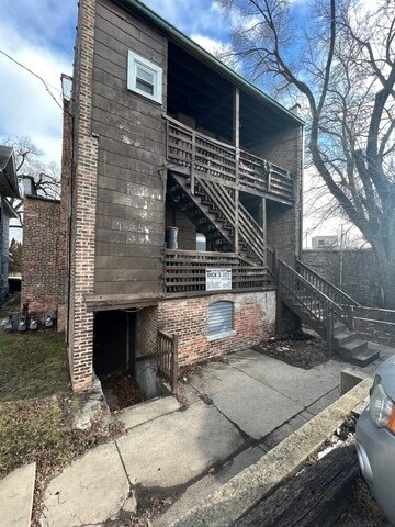 Building Photo - 109 N Center St