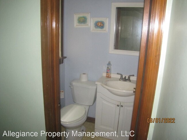 Building Photo - 3 br, 1.5 bath House - 6618 Davis Rd