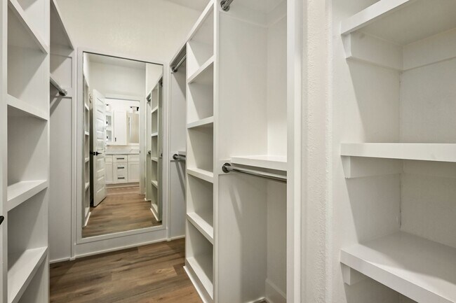 Building Photo - Lot 166