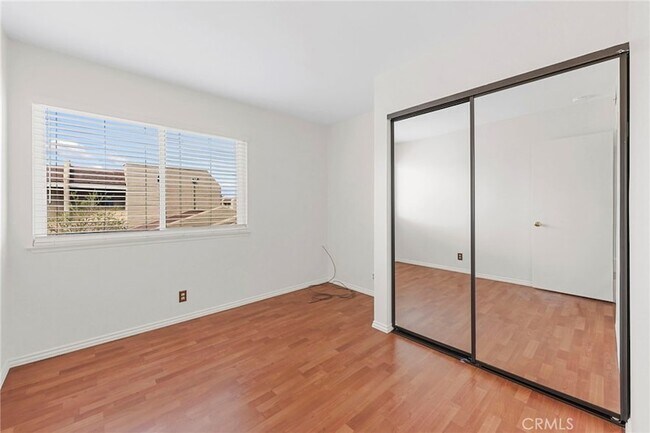 Building Photo - 10441 Rutgers Way