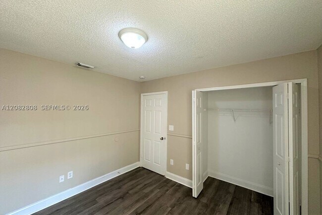 Building Photo - 15927 SW 82nd St