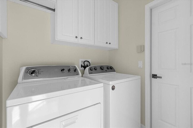 Building Photo - 13131 Luxbury Loop