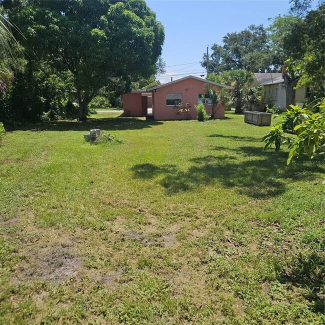 Building Photo - 1206 Roosevelt Ave