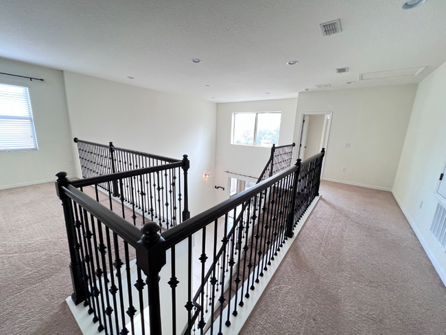 Building Photo - 416 Red Rose Ln