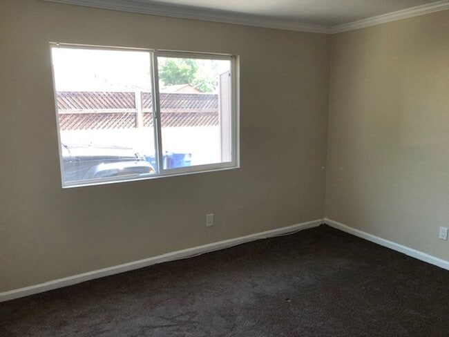Building Photo - Stunning 3-Bedroom Burbank Home with Office & Entertainer’s Backyard