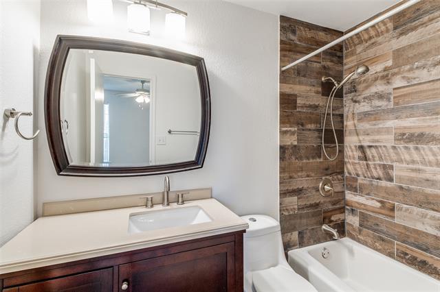 Building Photo - 8418 Towneship Ln