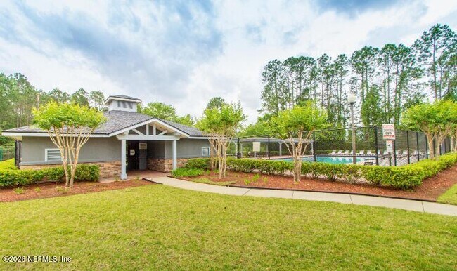 Building Photo - 2557 Reagan Lakes Ln