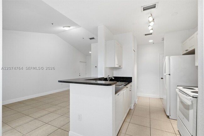 Building Photo - 21000 SW 87th Ave