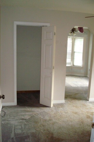 Building Photo - 5933 111th St