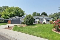 Building Photo - 6153 N Portsmouth Ave