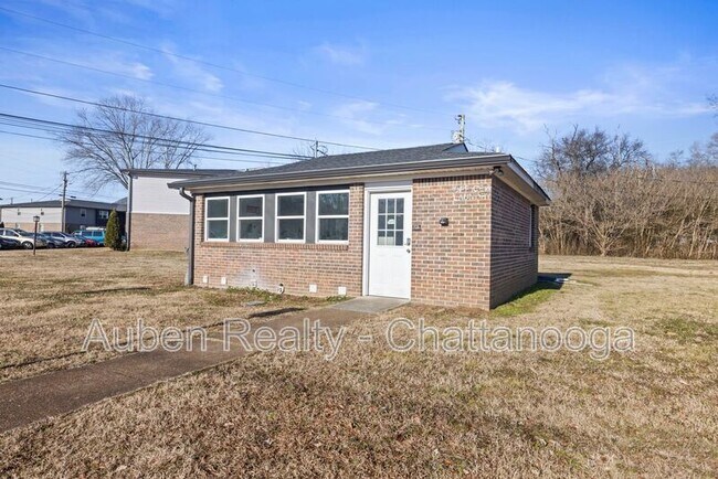 Building Photo - 207 Eveningside Dr