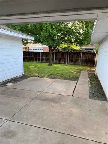 Building Photo - 2724 Biloxi Ln