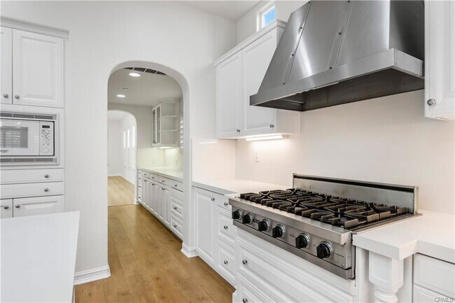 Building Photo - 26 Marble Sands