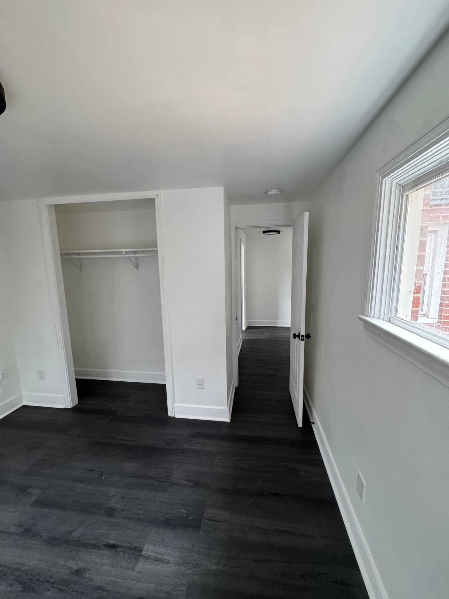 Building Photo - 550 Union School Rd