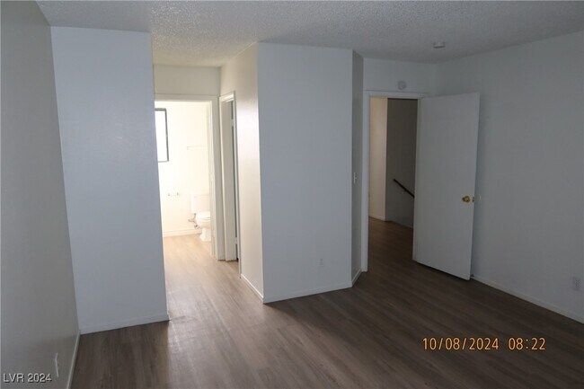 Building Photo - 1303 Ebbetts Pass