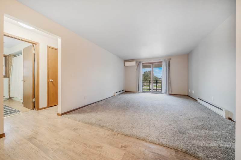 Building Photo - 1000 W McKinley Ave