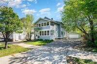 Building Photo - 560 S Stryker Ave