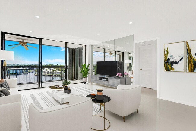 Building Photo - 2697 N Ocean Blvd