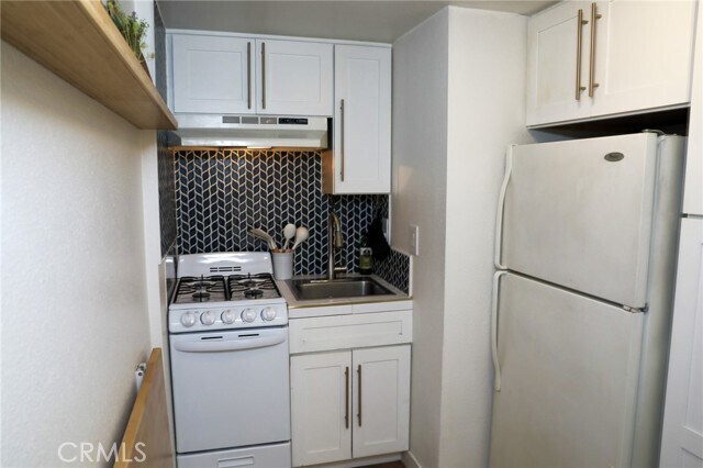 Building Photo - 160 Avenida Florencia