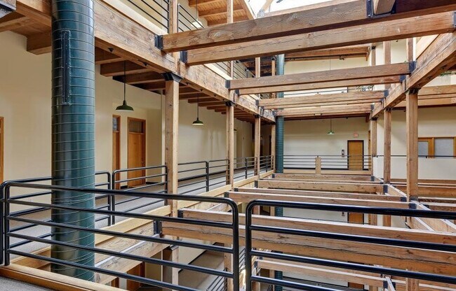Atrium. - 289 5th St