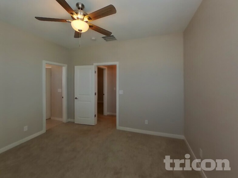 Building Photo - 6852 Whisper Canyon Pl