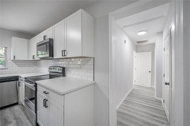 Building Photo - 38352 Corey St