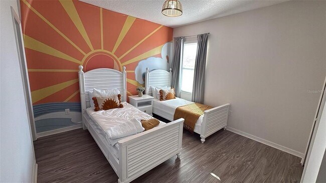 Building Photo - 4445 Shiva Loop