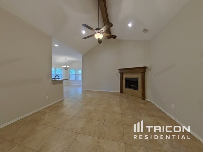 Building Photo - 4206 Sapphire Ln