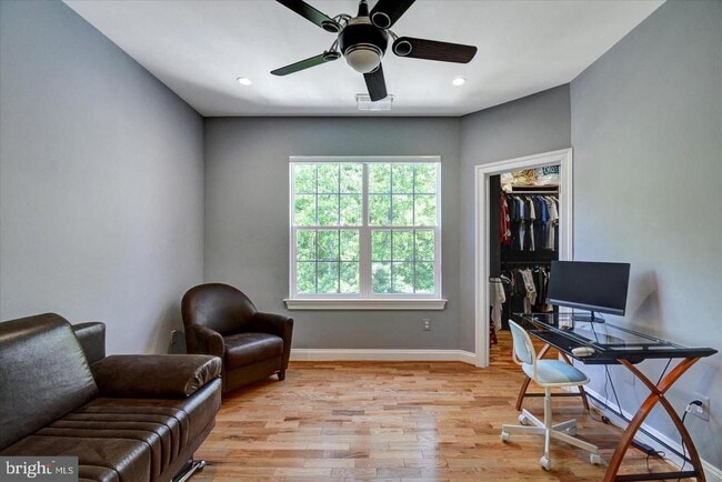 Building Photo - 2732 Lightfoot Dr