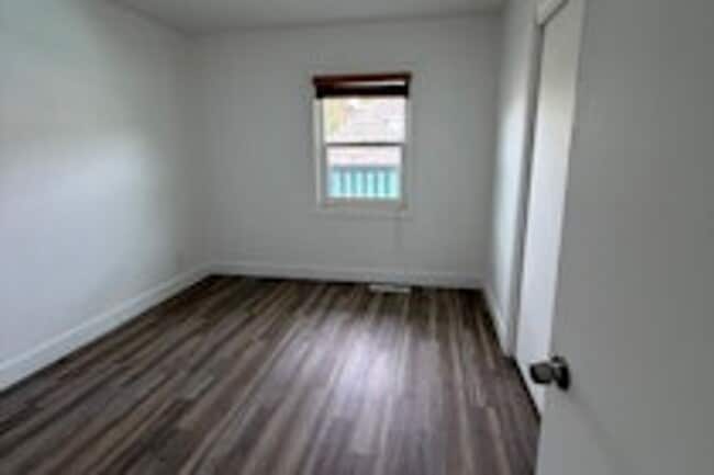 Building Photo - 224 S 900 E