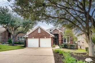 Building Photo - 10218 Scull Creek Dr