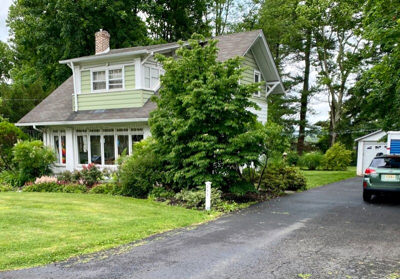 Building Photo - 253 Fisher Pl