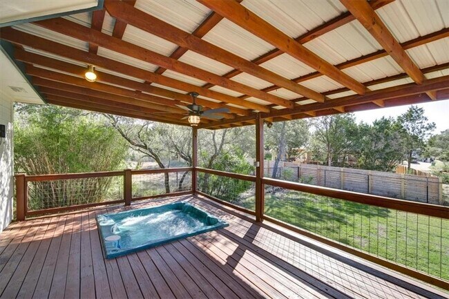 Building Photo - 21415 Boggy Ford Rd