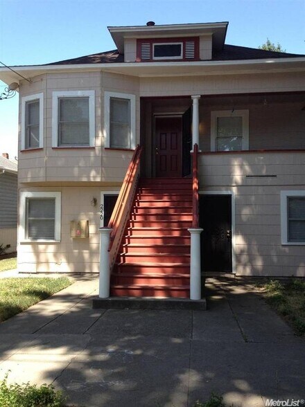 Primary Photo - 2222 17th St