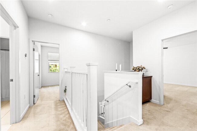 Building Photo - 706 Colorado Cir