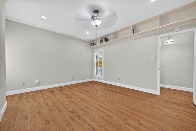 Building Photo - 4426 Basswood Ln