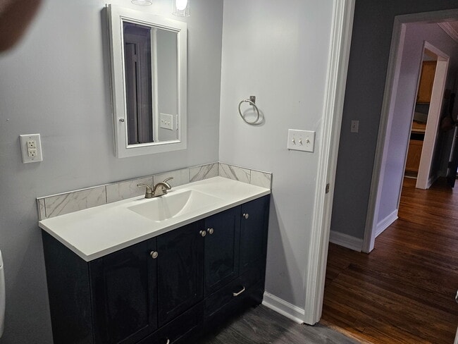 Building Photo - 46 Maxwell Dr