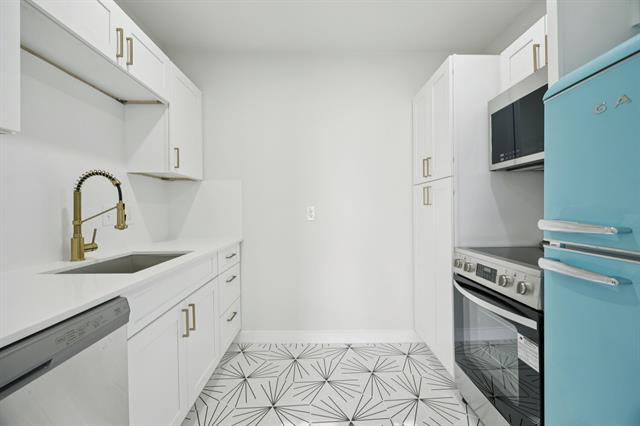 Building Photo - 3210 N Haskell Ave.