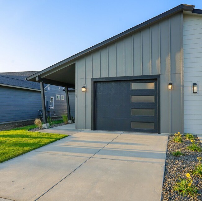 Building Photo - Brand New 2 Bedroom 2 Bath in Coeur d'Alene