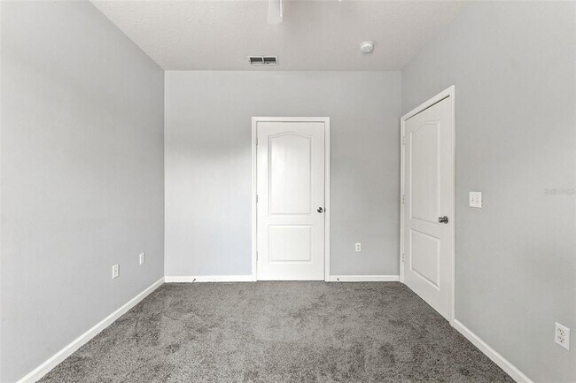 Building Photo - 10436 Villa View Cir