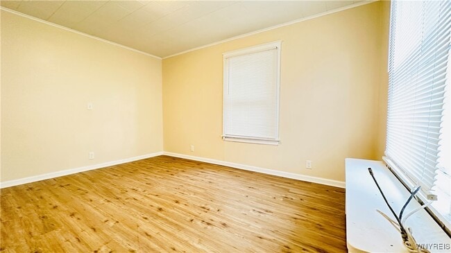 Building Photo - 701 Cedar Ave