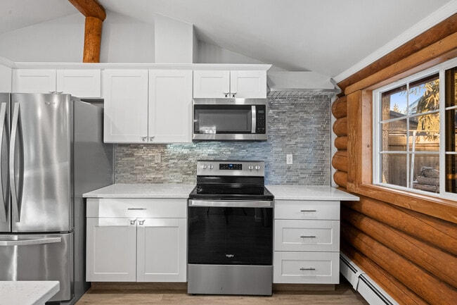 Building Photo - 17 Anna Ave