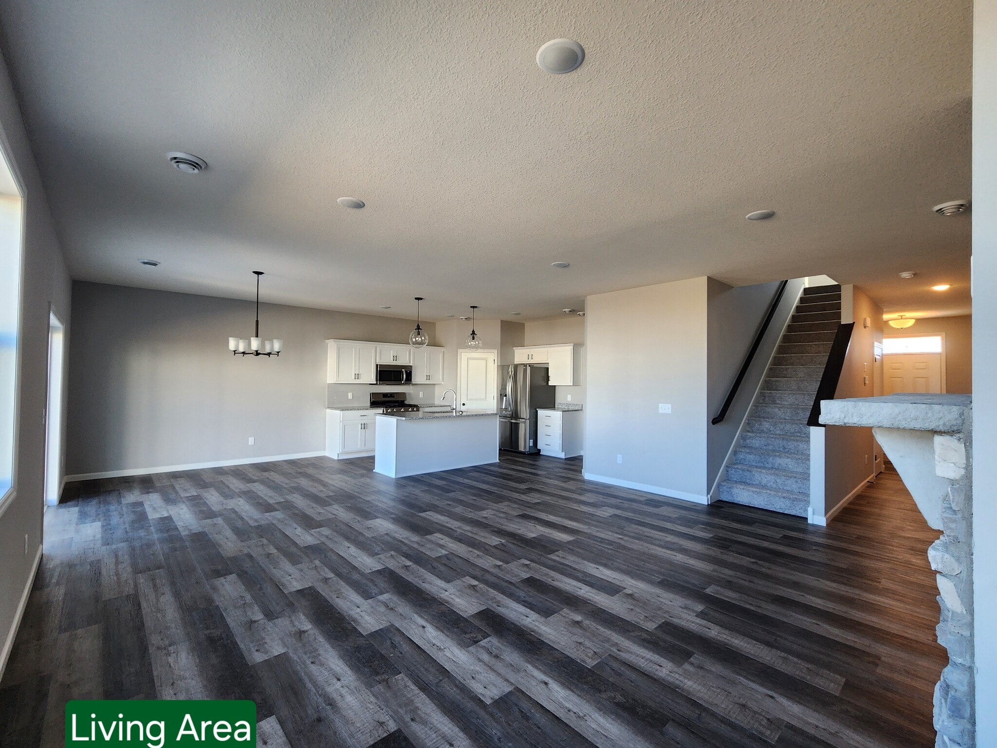 Building Photo - 10229 Goodview Cir S