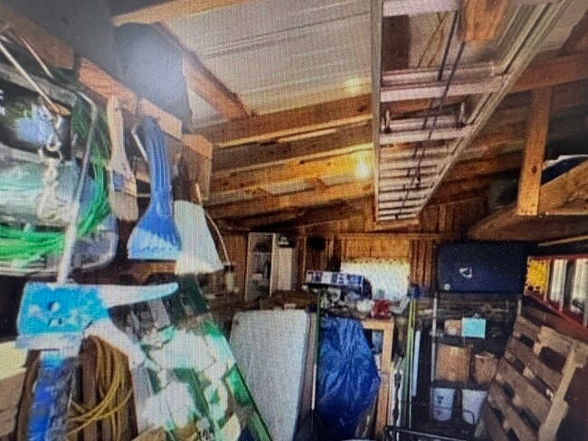 Building Photo - 202 E South St